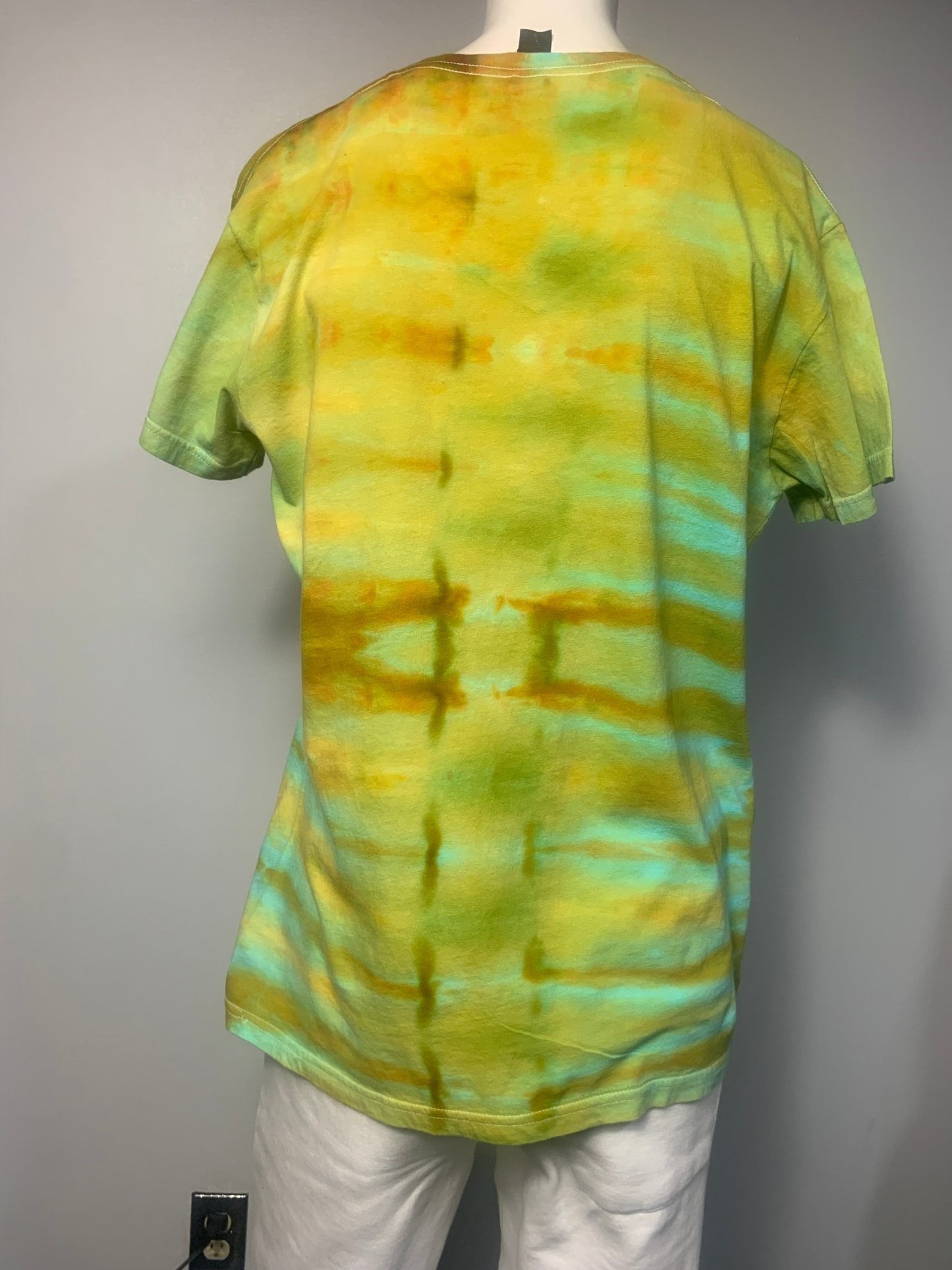 206 Womens V-Neck XL Green Yellow Stripes Shirt - Merlscreations