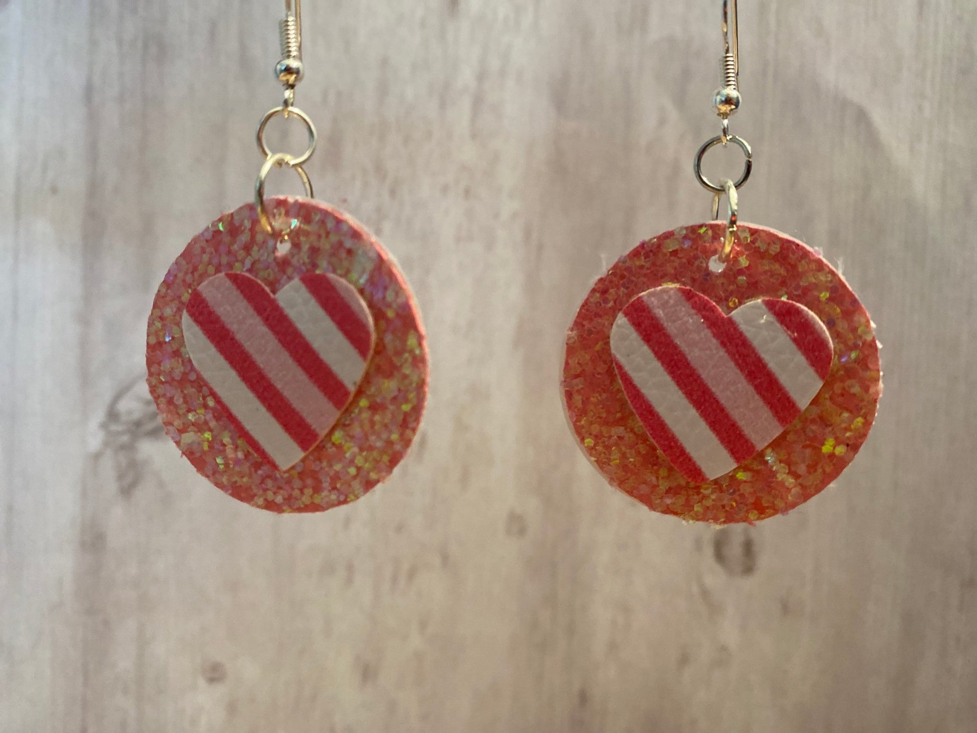 Glitter Heart Earring - Merlscreations