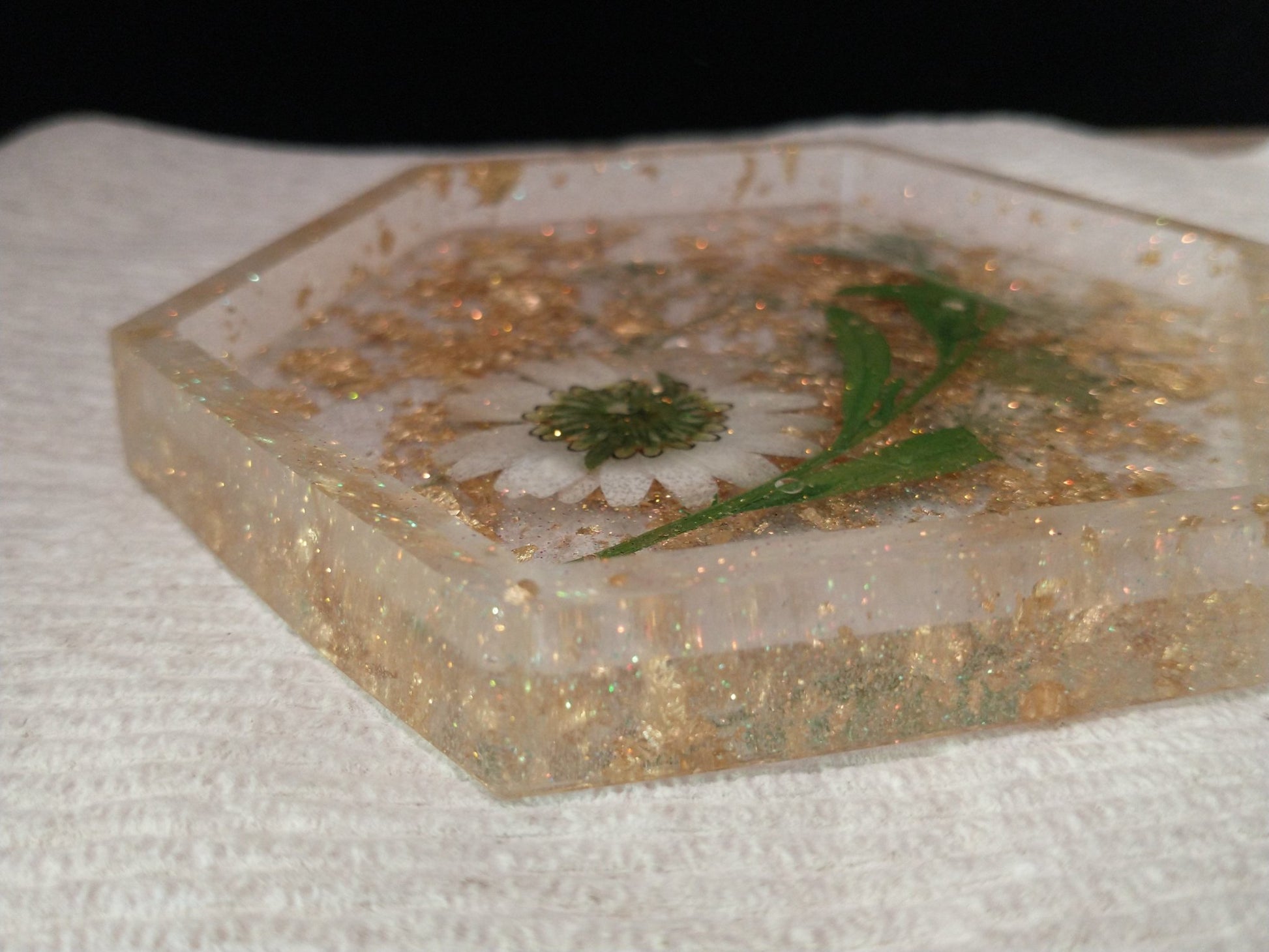 Gold Flake and Flower Coaster - Merlscreations