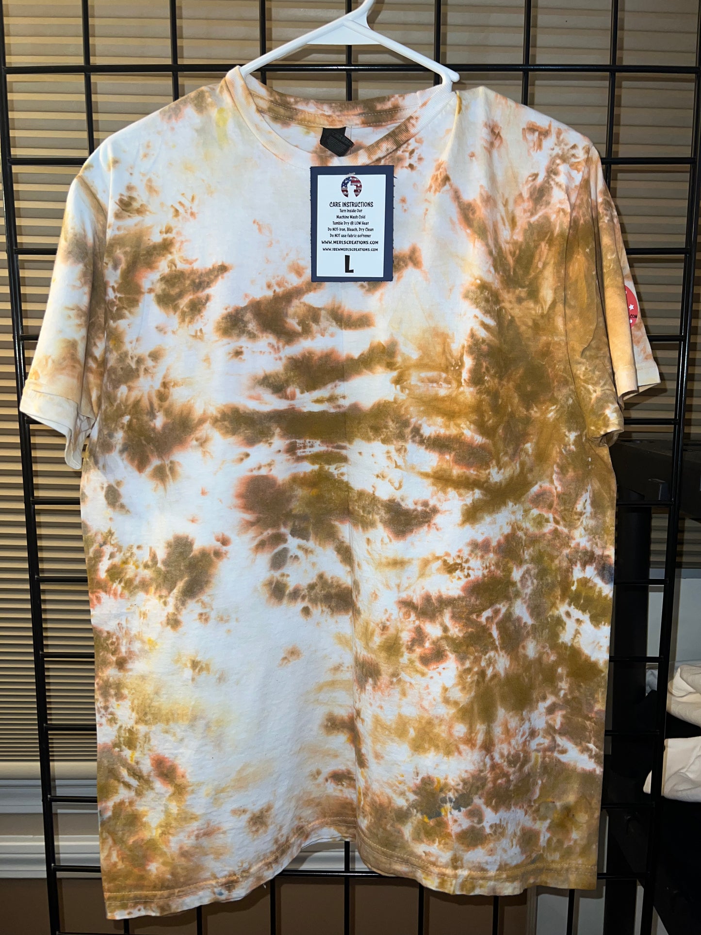 33 Large Golds T-shirt