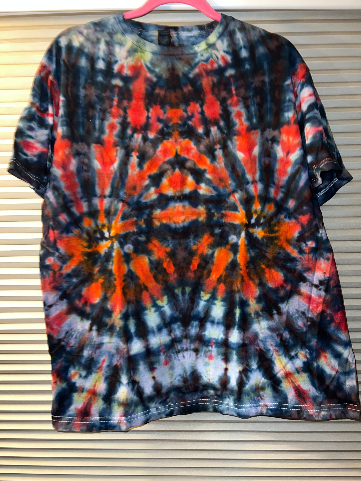 Large Red Orange and Blues T-shirt