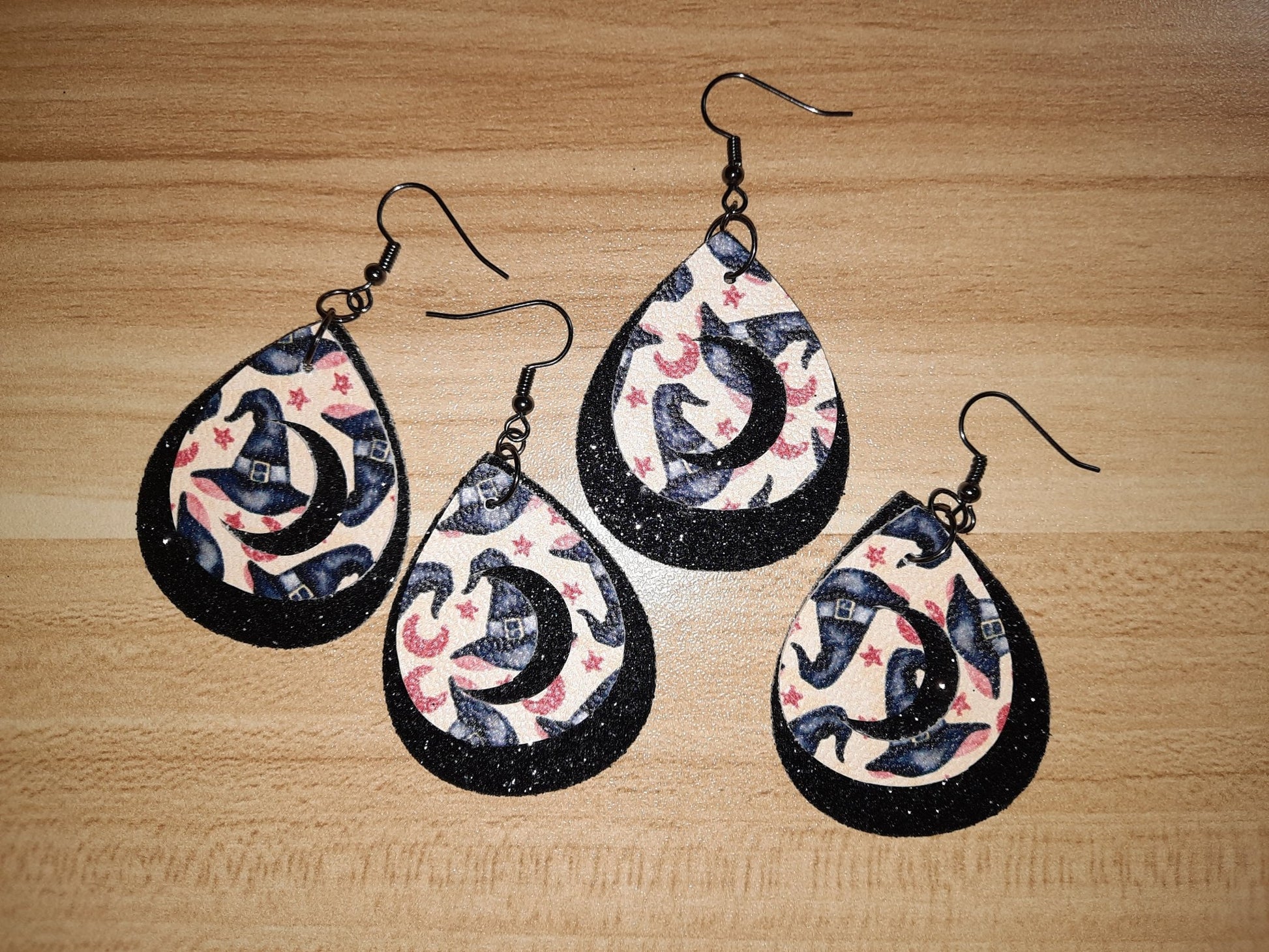 Witchy Moon Earrings - Merlscreations
